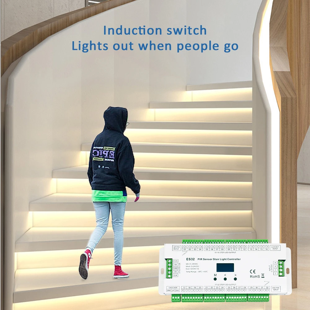 ES32 Controller luce scale con interruttore sensore induttivo a infrarossi PIR corpo umano Controllo illuminazione lampada notturna per scale a 32 gradini