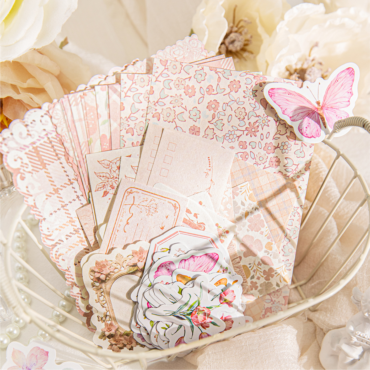 100 ピース/セット混合素材パックフラワーシリーズ中空レースハンドブックボーダープライマー紙 DIY 装飾ステッカーノートスクラップブック