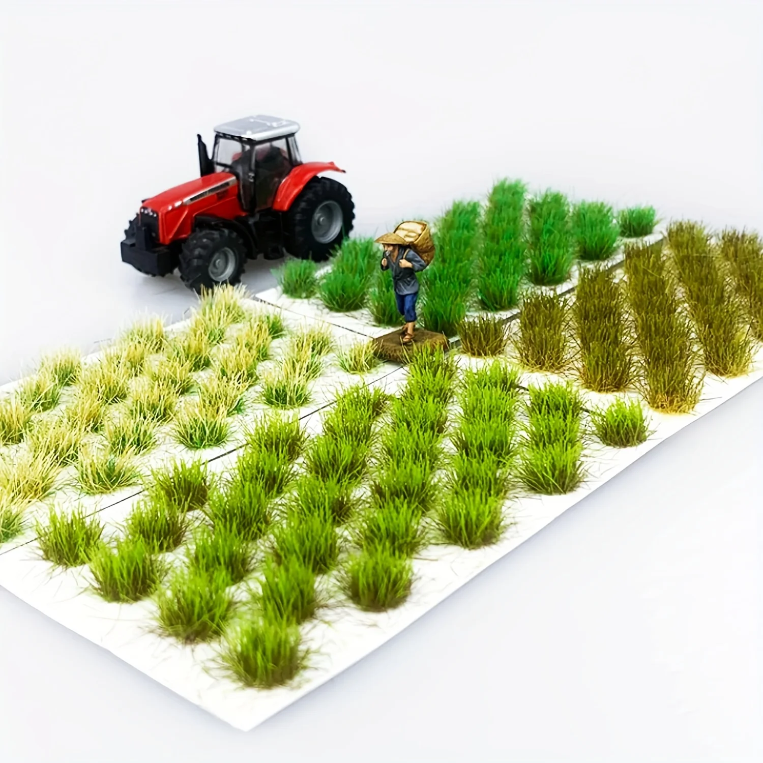 32 clumps/pack Modelo de capó de césped estático Tufos de césped Kit de modelo de terreno Modelo de paisaje estático de resina, Hierba de musgo falso para tierras de tren