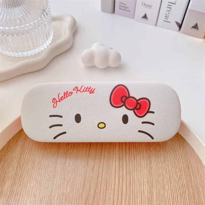 Santio กล่องเก็บแว่นตา Hello Kitty, กล่องใส่แว่นกันแดดเปลือกแข็งแบบพกพาสำหรับผู้หญิงอนิเมะแว่นตากันแรงดันอุปกรณ์ตัวยึด