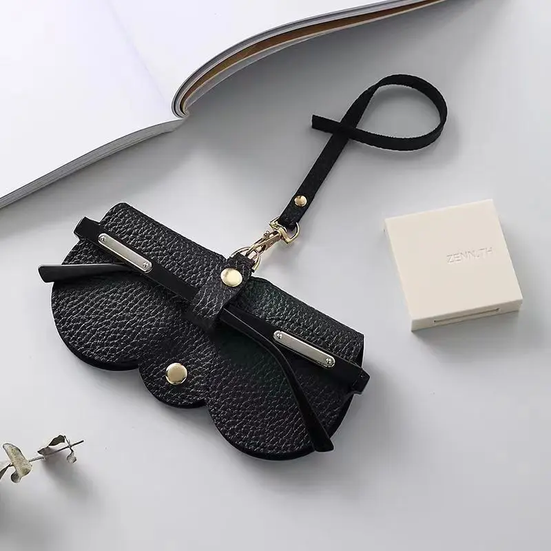 Nuova borsa per occhiali da sole Custodia per occhiali portatile Custodia protettiva per occhiali da sole Clip per occhiali carina Borsa per occhiali minimalista da donna