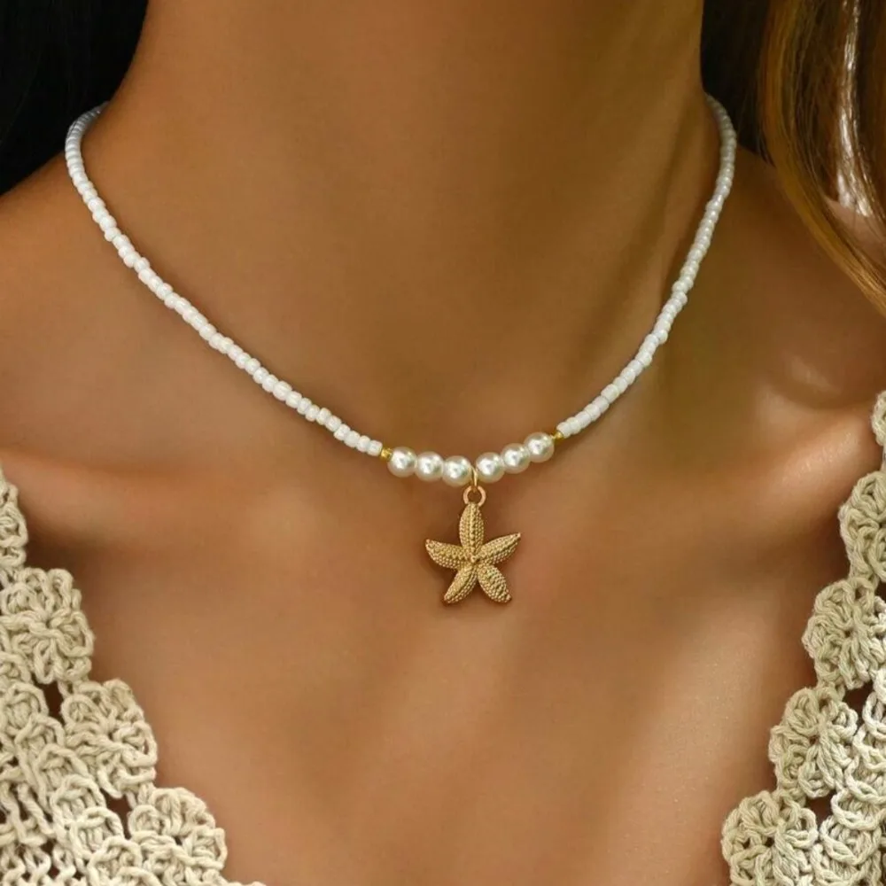 Collar con colgante de estrella de mar y cuentas de arroz bohemio para mujer, gargantilla de cuentas coloridas hecha a mano con perlas de imitación, joyería de playa de verano