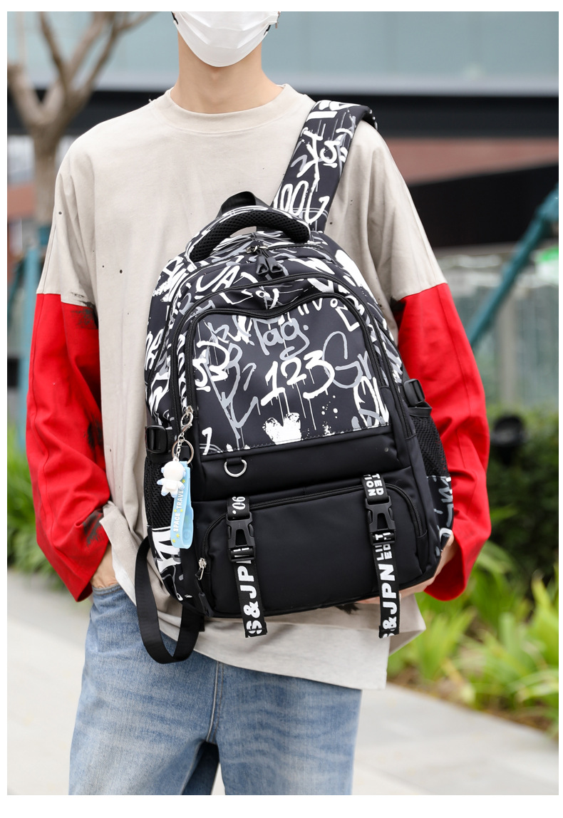 サッカー子供の整形外科バックパック 10 代の少年のための大容量脊椎保護スクールバッグナイロン防水ランドセル