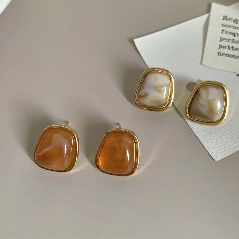 Pendientes cuadrados de resina de Color café Vintage para mujeres y niñas, pendientes geométricos irregulares de Metal a la moda, joyería 2025