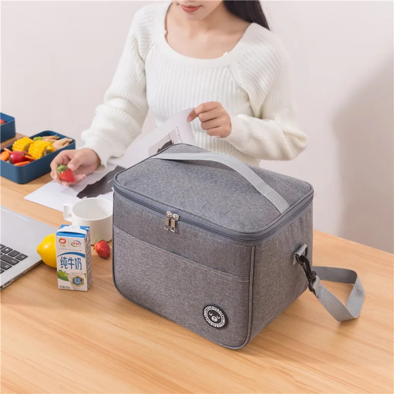 Borsa da pranzo portatile Scatola termica per alimenti Scatola da pranzo resistente e impermeabile per ufficio con custodia isolata con tracolla
