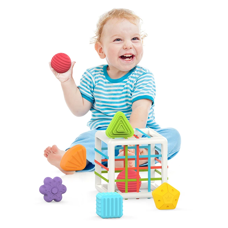 Juguete de rompecabezas de coordinación mano-ojo deportivo con bloques de color en forma de cubo para niños