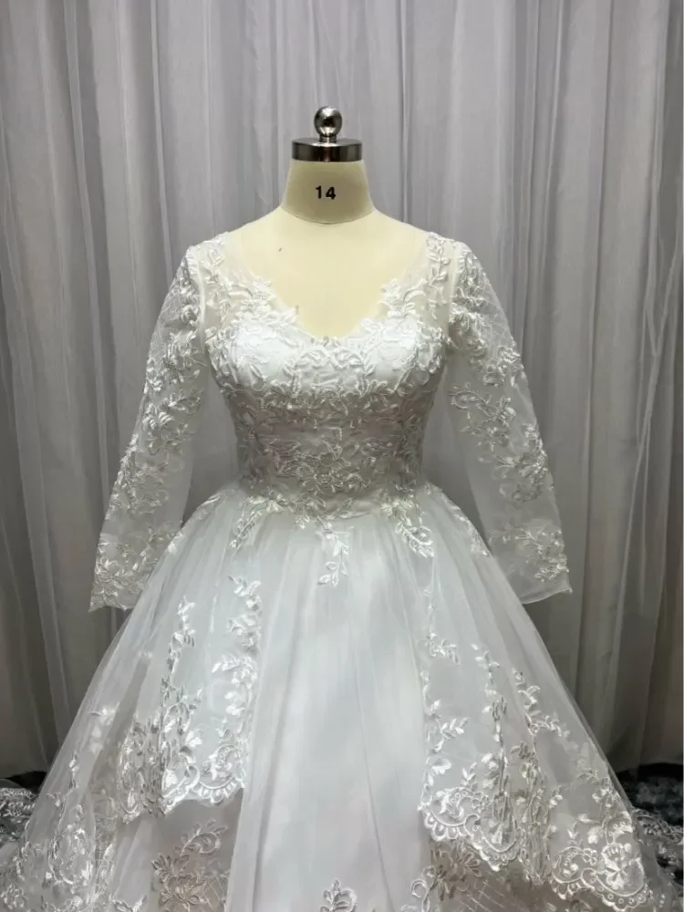 เจ้าหญิง Plus ขนาดชุดแต่งงาน2023ลูกไม้ Applique แขนยาว Custom Made กระโปรงหลายชั้นดูไบคำชุดเจ้าสาว