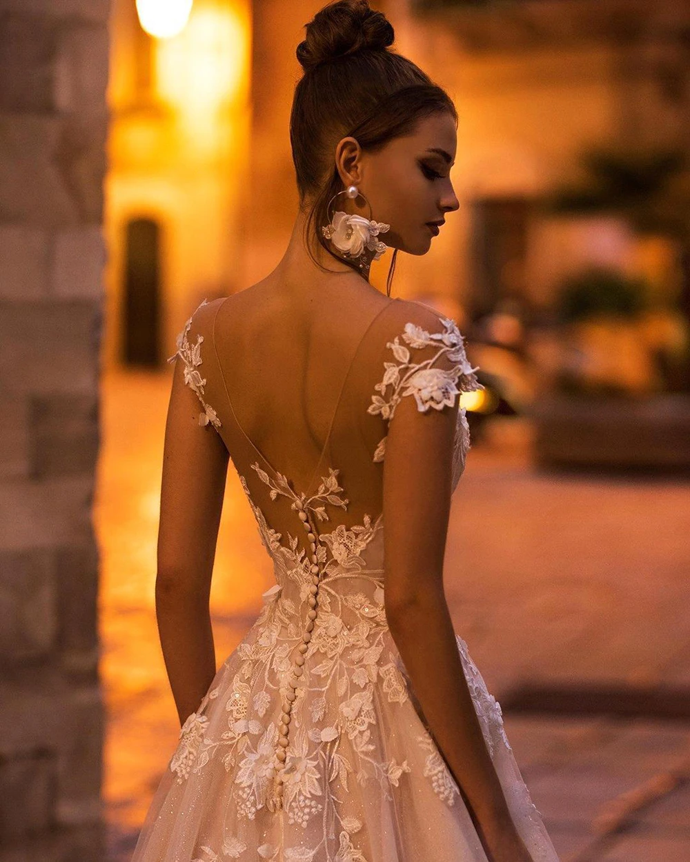 Bohoชุดแต่งงานสําหรับผู้หญิงSheerปิดไหล่Backlessลูกไม้Appliquesชุดเจ้าสาวElegant Vestidos De Novia