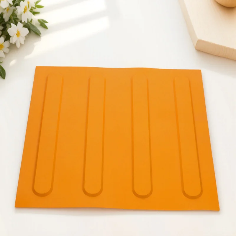 Briques aveugles panneaux de trottoir de passerelle PVC Durable pratique longue utilisation Surfaces lisses facile à utiliser conception de bande aveugle nouveau
