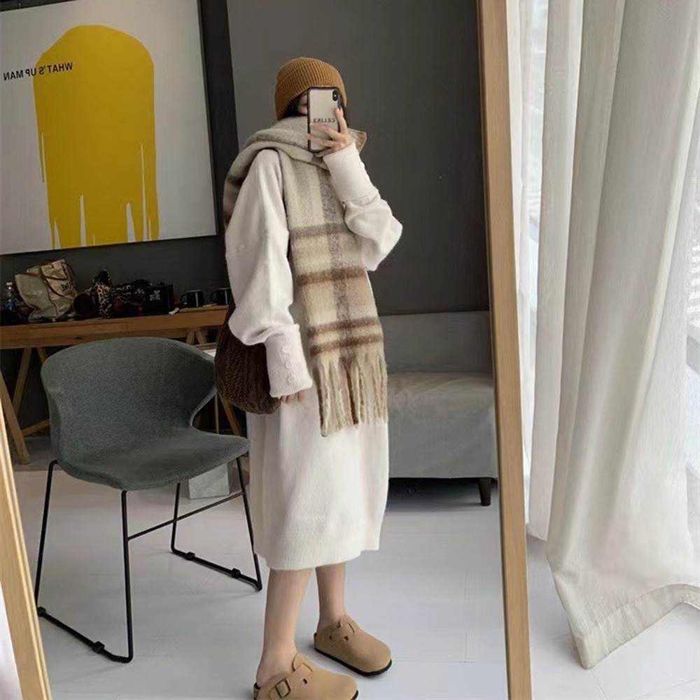 Bufanda a cuadros de Mohair para mujer, chal suave de Cachemira, cálido, largas con borlas, calentador de cuello peludo, Invierno
