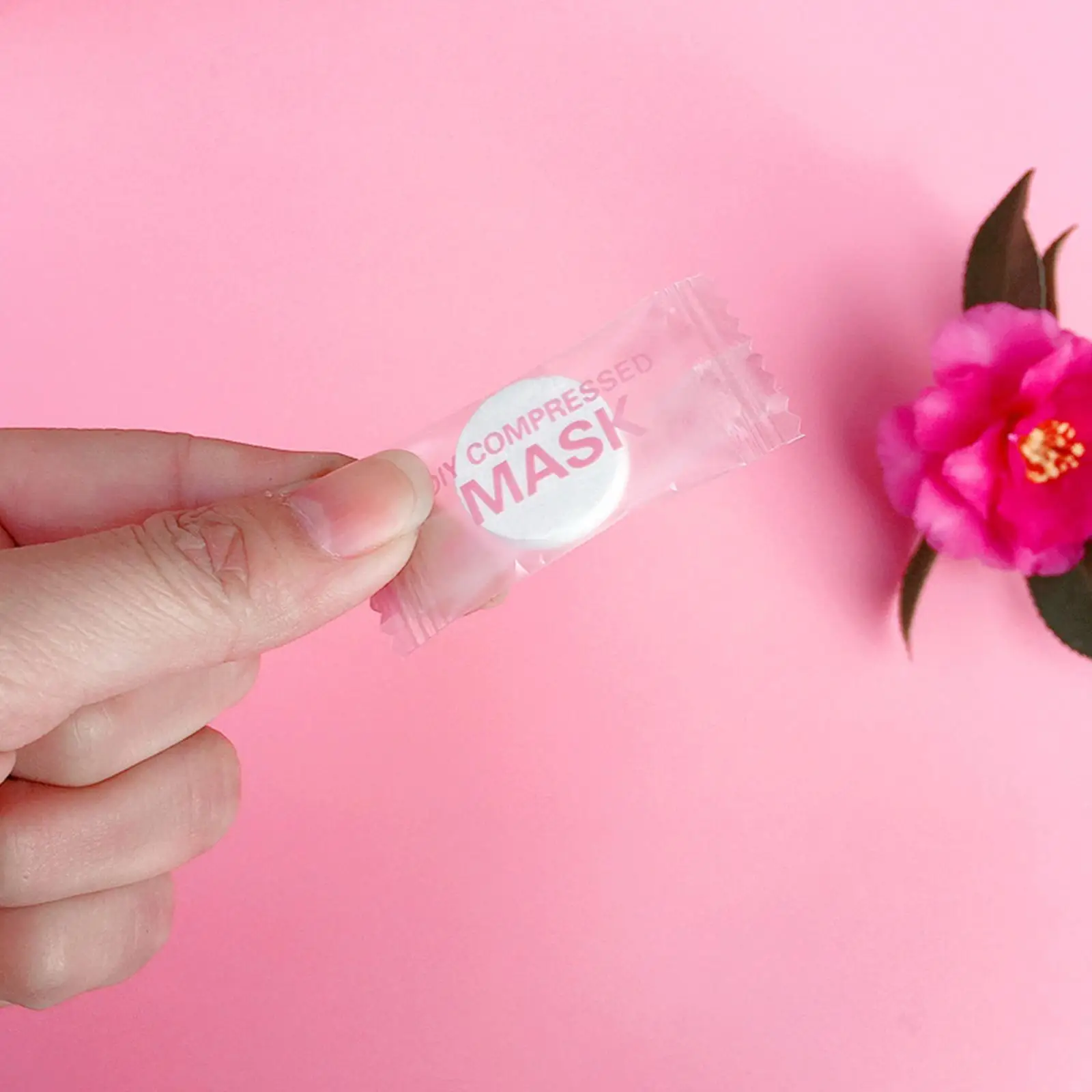 ใหม่ High-end 30/50PCS Disposable Compressed Facial Mask แบบพกพา Non-ทอ Face Mask ผ้าเช็ดตัวเหรียญผ้าฝ้ายห่อเนื้อเยื่อ