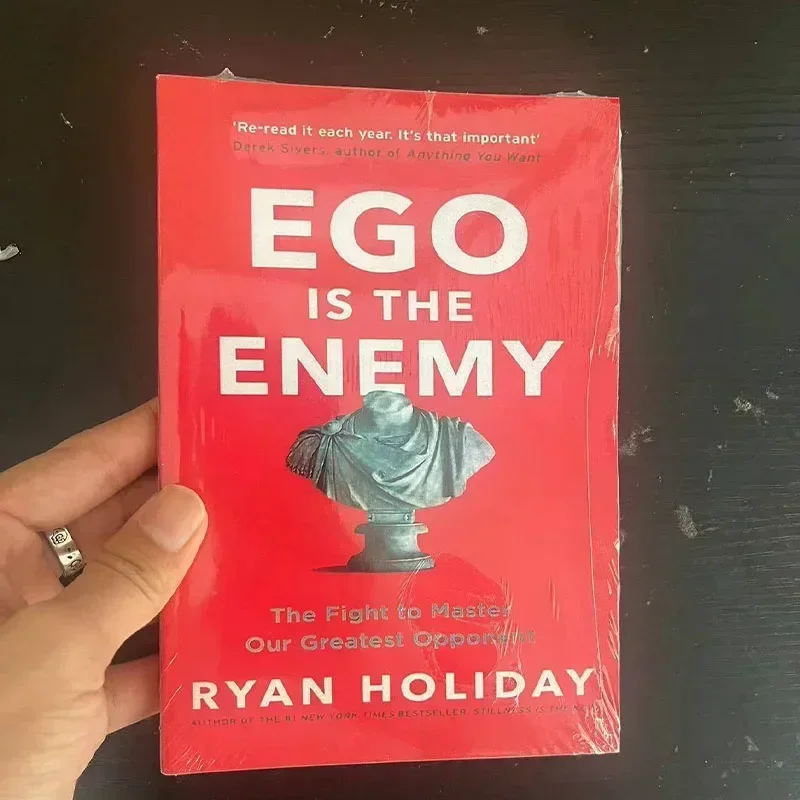 EGO IS THE ENEMY ライアン・ホリデー著ペーパーバック小説 # ニューヨーク・タイムズのベストセラー本 1 冊