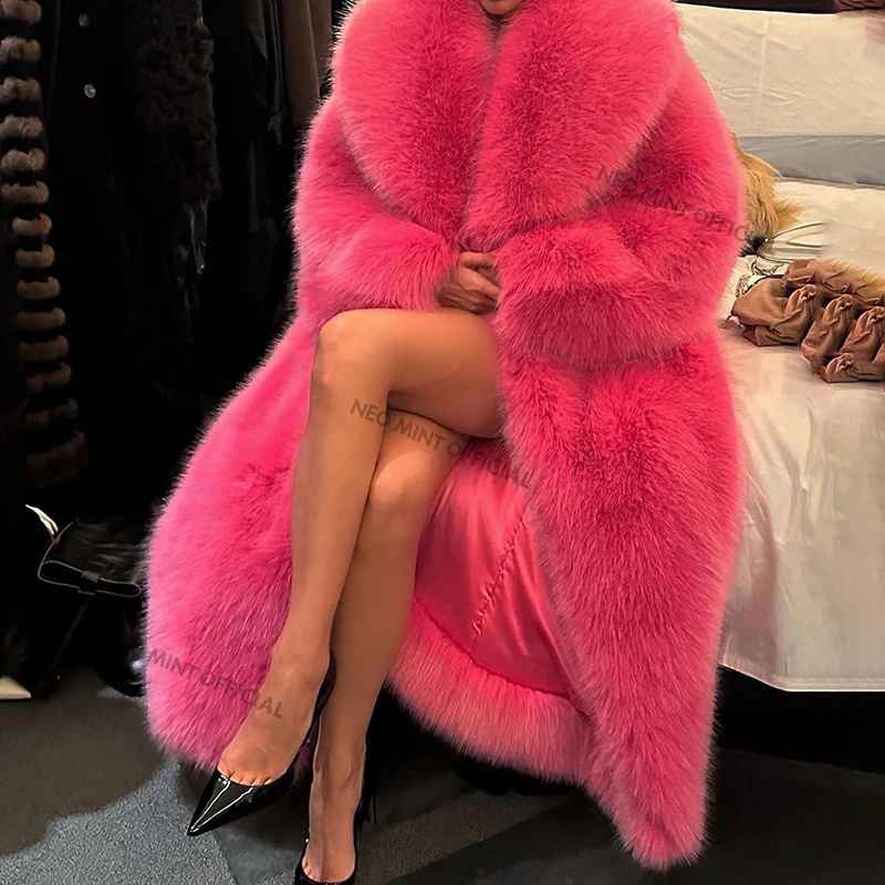 Neo Mint ผู้หญิงแบรนด์หรูรันเวย์แฟชั่นยาว Hooded Faux Fur Coat แจ็คเก็ต Ins Nicki Minaj นีออนสีเขียว Chunky Overcoat Jacket