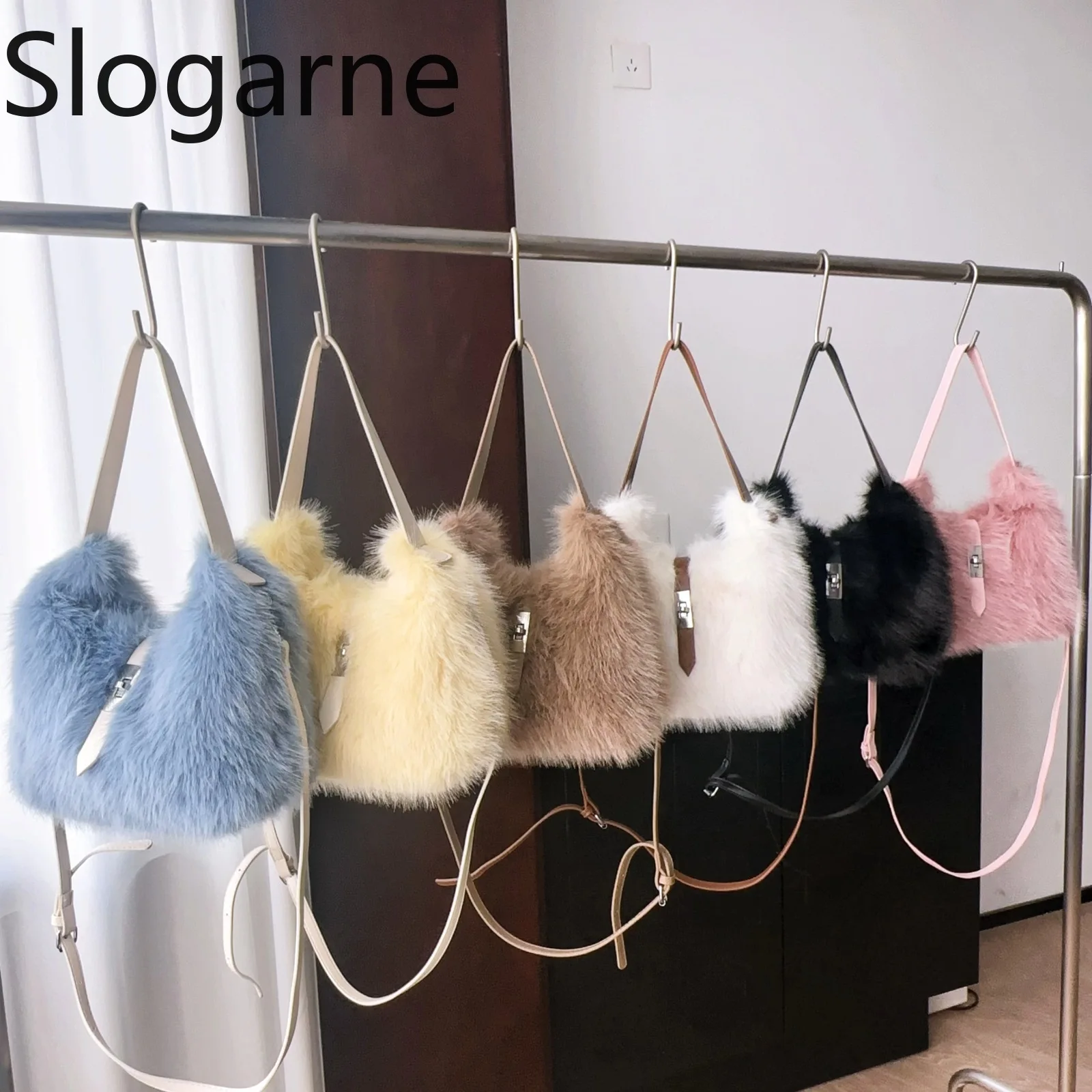 Neue Design Faux Kaninchen Fell Schulter Tasche Frauen Luxus Flauschigen Unterarm Messenger Taschen Damen Winter Pelzigen Handtasche Pelz Kupplung Geldbörse