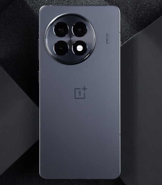 Unlocked OnePlus Ace5 Mobile Phone 6.78" AMOLED 120HZ 80W Charge 50.0MP Camera Snapdragon 8 Gen 3 Android 15.0 OTA