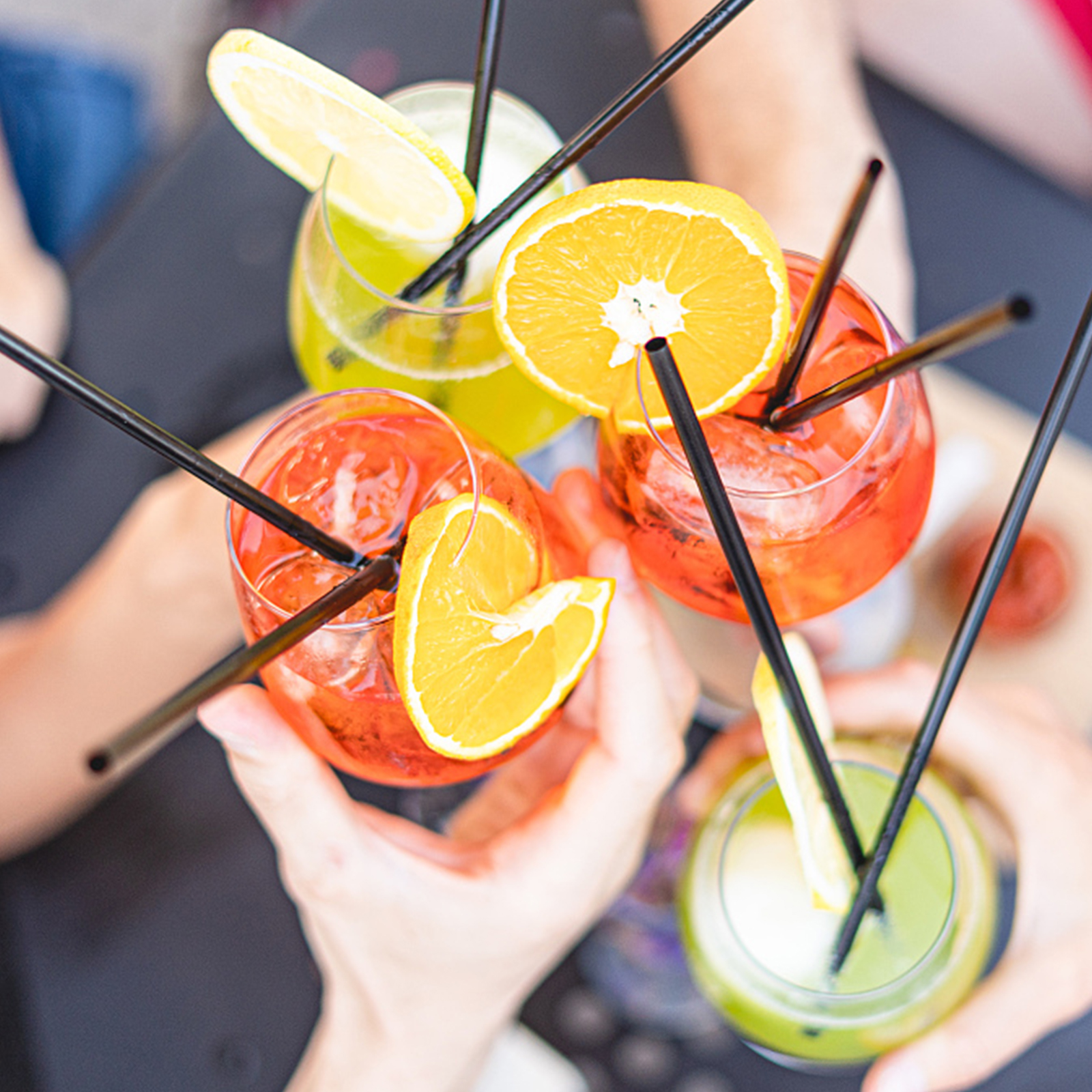 100-1500 sztuk kolorowe i czarne elastyczne plastikowe słomki do picia mleczna herbata Bar wesele kuchnia słomka do napojów akcesoria domowe