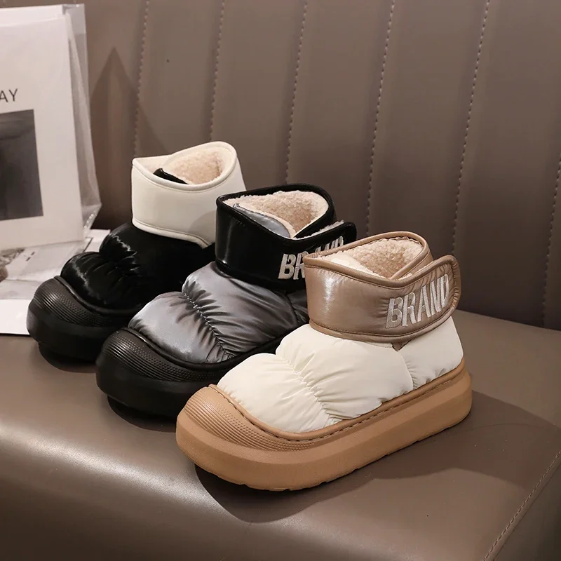 Botas de nieve impermeables de invierno para mujer, botines cálidos informales para mujer, zapatos planos de algodón a la moda para actividades al aire libre