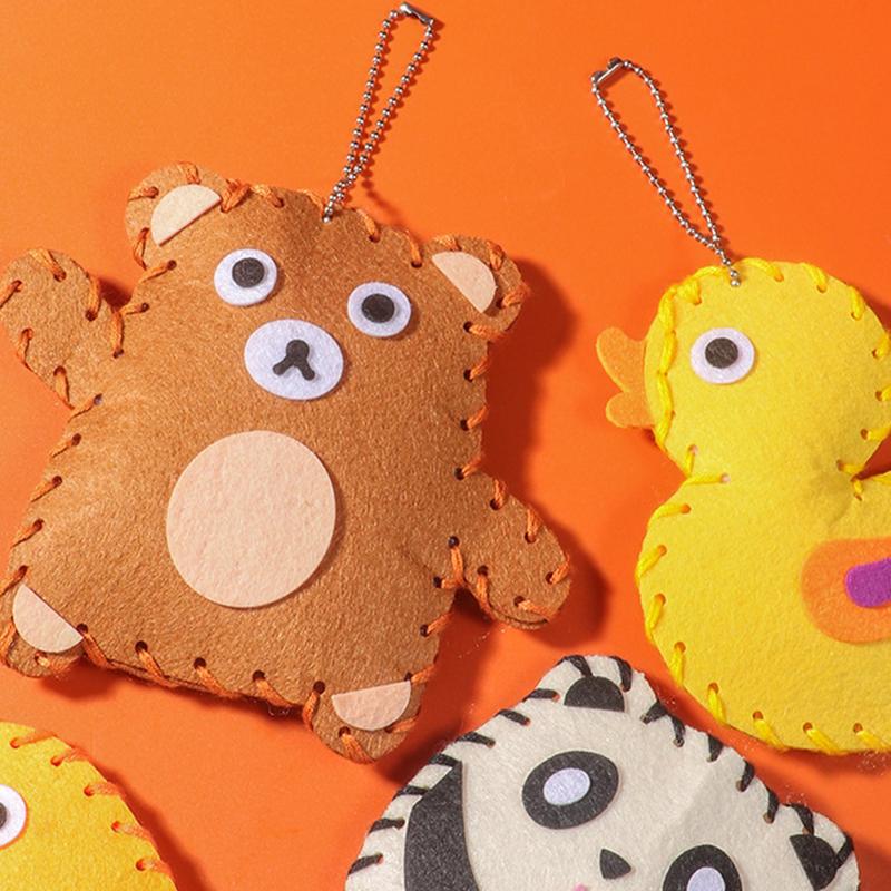 6 ピース/ロット手芸おもちゃフェルトぬいぐるみ人形縫製セット手作りキーホルダー装飾品子供のための教育縫製おもちゃ