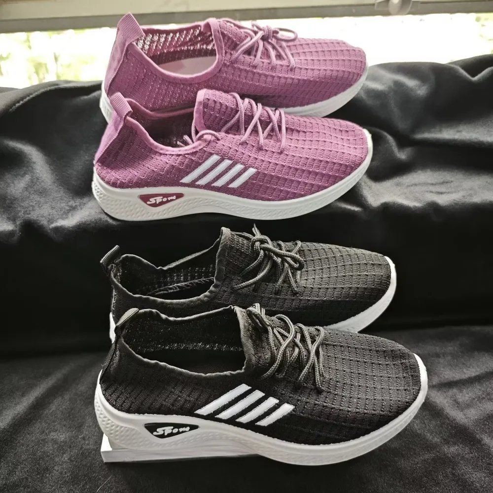 Novo 2025 na moda feminina malha de cano baixo tênis de corrida com malha de ar para primavera e verão sapatos planos femininos