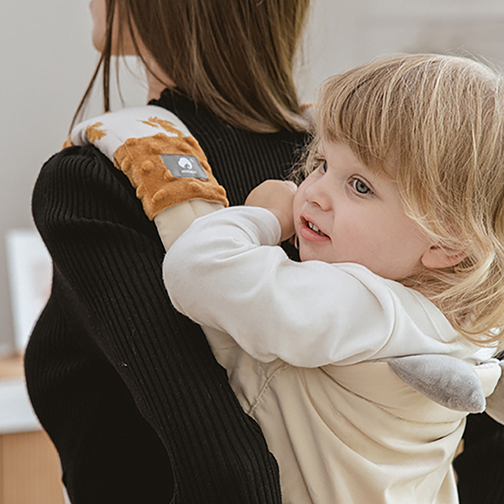 ผ้าคลุม Tali bahu คาดอกสำหรับรถยนต์แผ่นนุ่มป้องกันการพันคอสำหรับเด็ก bantal Kursi ความปลอดภัยของเด็ก