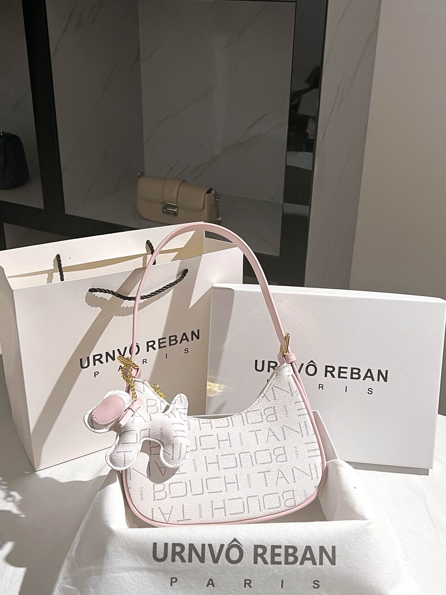 URBAN REBAN サドルバッグ クロスボディ サマーヒット スモールレザーグッズ ジッパー開閉 カジュアルスタイル ユニセックス 脇の下 月の歯柄