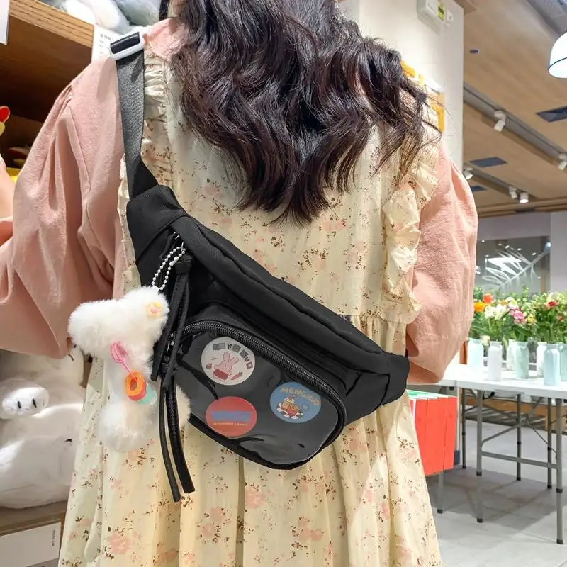 韓国スタイルバリオバッジチェストバッグ女性のスポーティガールクロスボディバッグ学生レジャーウエストバッグソフトナイロン素材ジッパー開閉