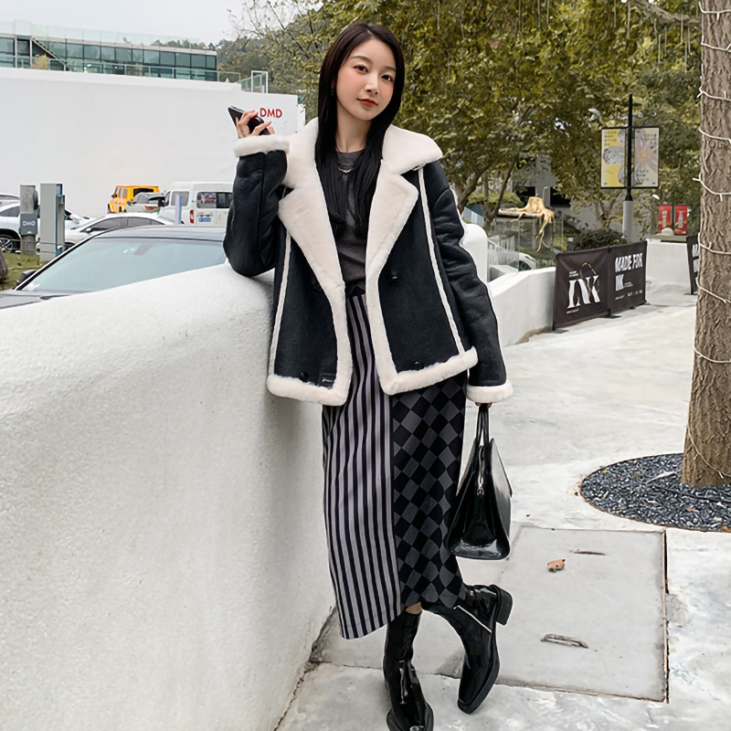 女性用シープスキンジャケット,厚手の暖かい衣服,毛皮の裏地,冬用コート,ファッションmh3899l,2022