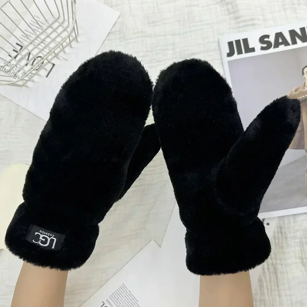 Invierno nuevo Simple Color sólido grueso felpa guantes cálidos estudiantes moda lindo todo guantes fríos