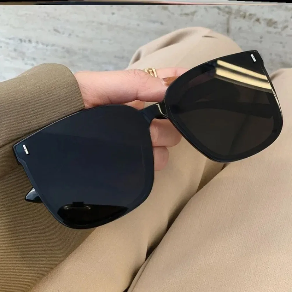 Occhiali da sole con protezione solare di alta qualità Occhiali da sole da donna retrò Guida Pesca Ciclismo Occhiali classici anti-UV Occhiali da sole da uomo