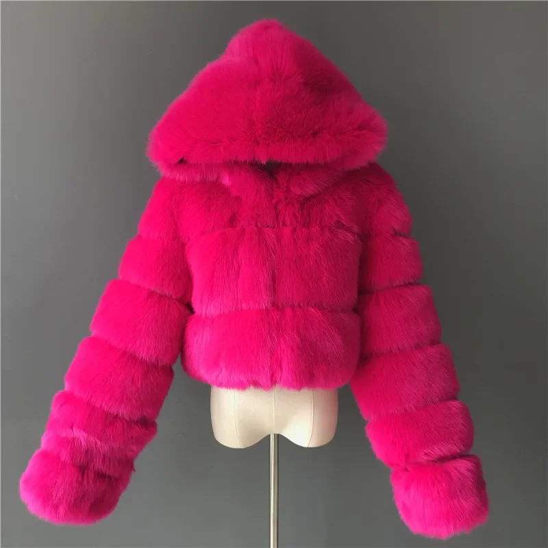 Jesienne futrzane kurtki ze sztucznego futra Kurtki damskie Puszysty płaszcz z kapturem Prosta krótka zimowa kurtka futrzana Moda Streetwear Nowość