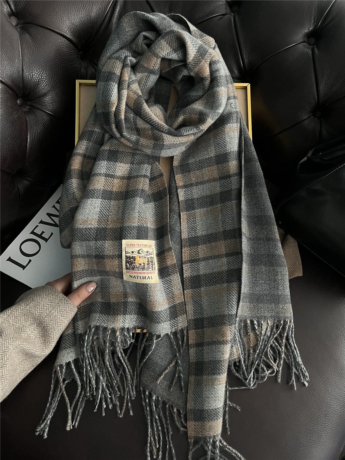 Bufanda De Punto Con Borlas Estilo Coreano Para Mujer Diseño De Cuadros De Alta Calidad Gruesa Y Caliente Para Otoño E Invierno