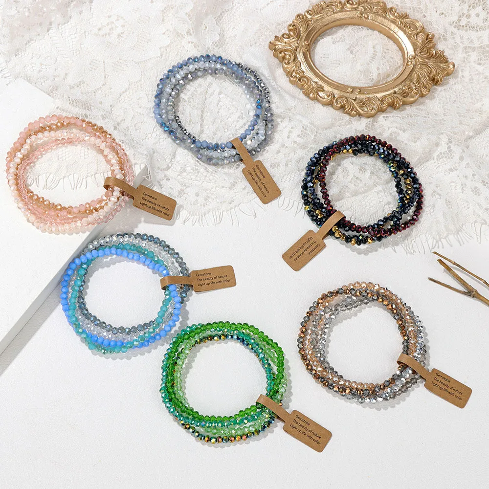 Modisches 4 Stück Perlen Armband Set für Frauen farbiges Kristallglas mehr schicht iges Perlen Armband Damen Charm Armband