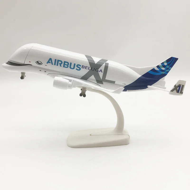 Diecast 20CM A330 Beluga ballena aerolínea avión aleación modelo juguete modelo de avión Kit de construcción modelo avión aviones para