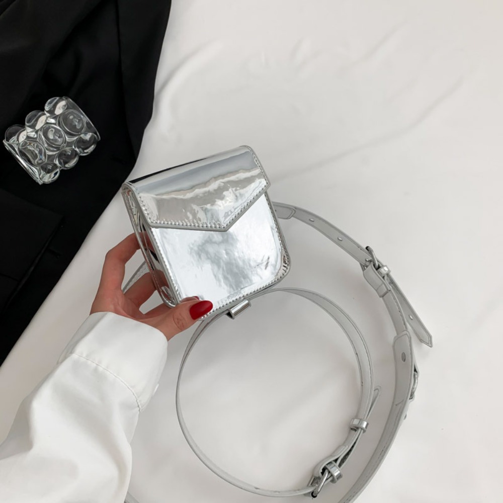 Creatieve Punk Metallic Taille Riem Pouch Goth Beenring Dij Harnas Beenzak Portemonnee PU Leer Motorfiets Heuptas Meisje