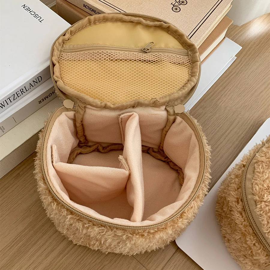 Estuche de maquillaje de felpa, bolsa de cosméticos de oso relajado de Anime, bolsa de almacenamiento de joyería para mujer, organizador para chica, bolsos de regalo, gran oferta