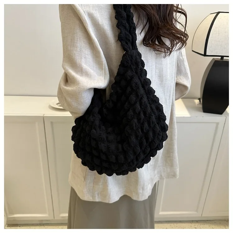 Bolsa de ombro xadrez bordada com design enrugado, bolsa nas axilas, simples, grande capacidade, sacola acolchoada para mulheres