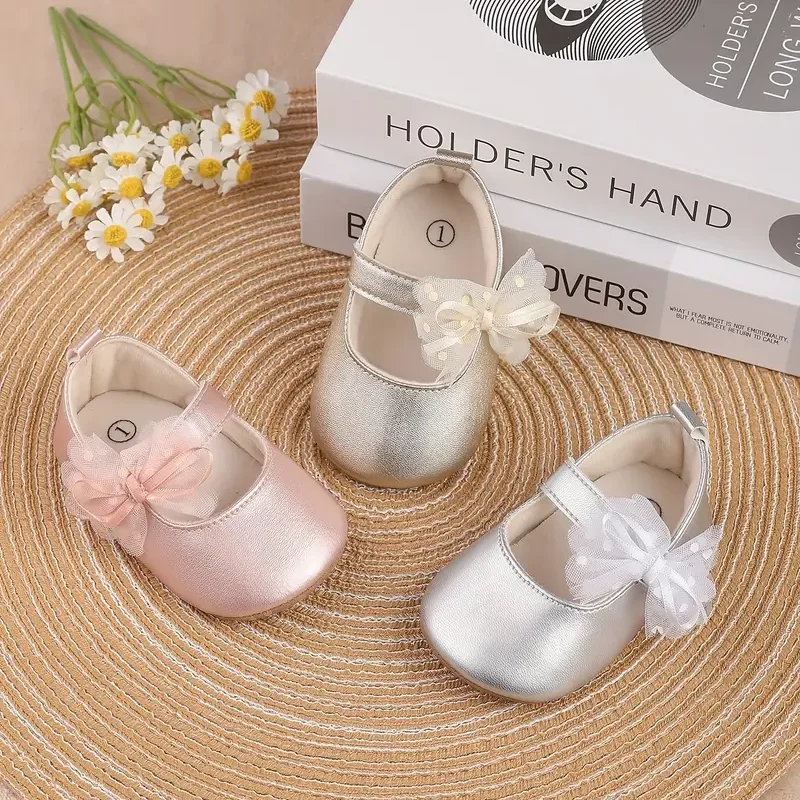 Nuevos zapatos de niña con nudo de mariposa de PU, diseño de cinta mágica, zapatos planos casuales de moda, zapatos de princesa Mary Jane adecuados para bebés