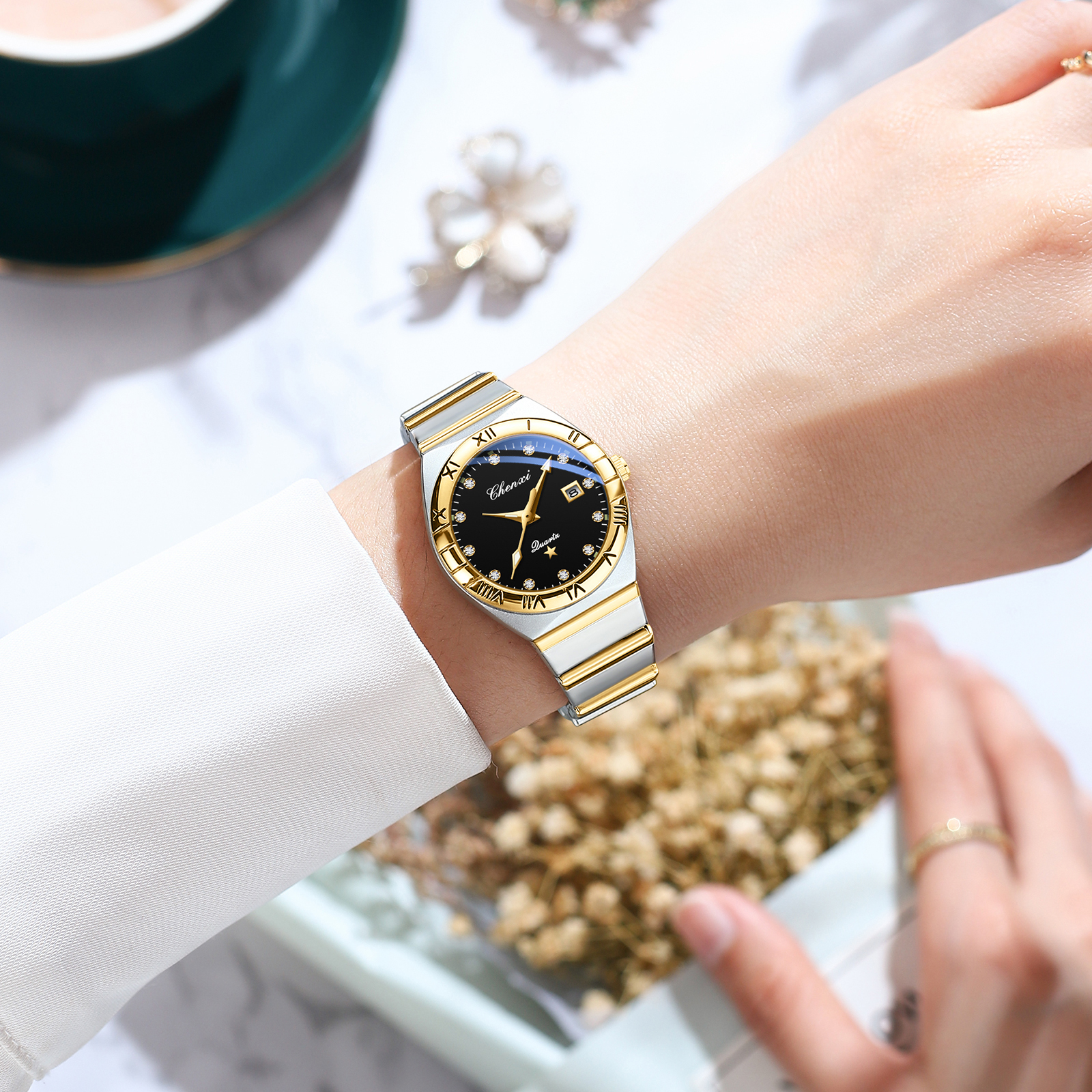 CHENXI カップル高級クォーツ時計ゴールドステンレス鋼レディース腕時計高品質カジュアル防水男性腕時計ギフト妻のための