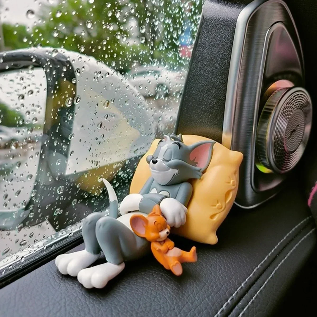 Decoración de dibujos animados Tom Cat Jerry Mouse, adorno de gato, bonitas decoraciones de escritorio, figuritas adorables, figuras de juguete, decoración del hogar del coche