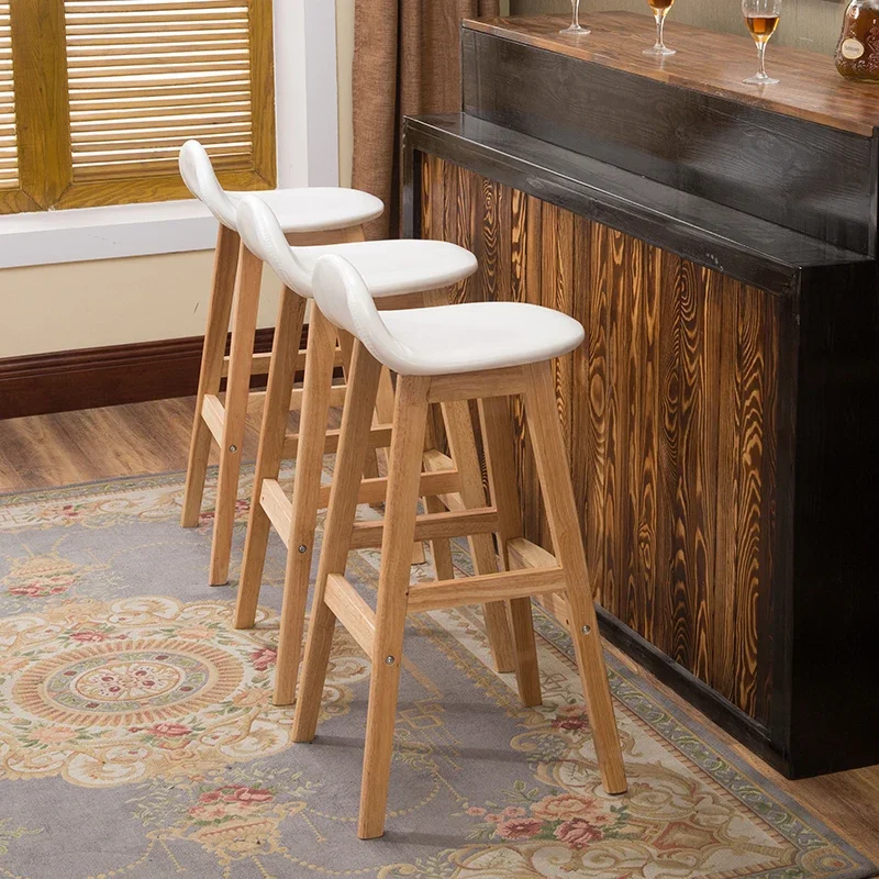 Silla de Bar nórdica de madera maciza, taburete alto americano para el hogar, taburetes de Bar con respaldo Simple y moderno creativo para cocina