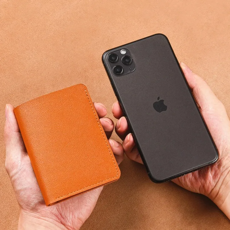 Portafoglio piccolo in pelle PU di design classico per uomo borsa corta da donna semplice borsa per carte di credito Ultra sottile di moda