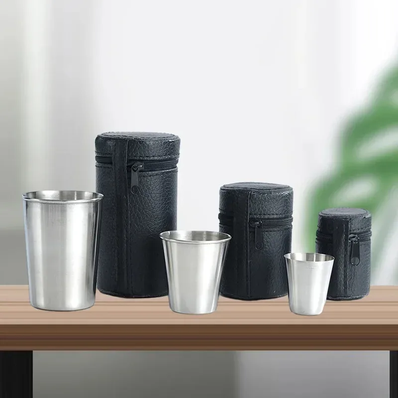 2025 4 Stück Outdoor-Reise-Edelstahlbecher, Mini-Gläser für Whisky, Wein mit Koffer, tragbares Trinkgeschirr, 30 ml/70 ml/170 ml