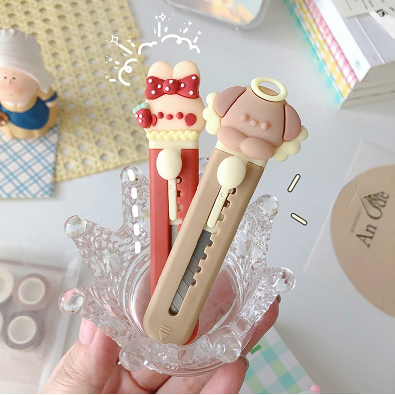 Kawaii Cartoon Dieren Mini Draagbare Mes Box Cutter Pocket Stretch Papier Cutters School Office Levert Gift Prijs