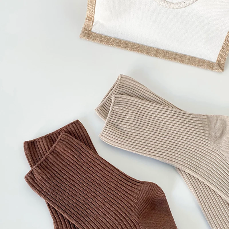 5 pares de calcetines de longitud media de Color sólido para mujer, calcetines de algodón informales para mujer, calcetines simples de longitud media para otoño para mujer