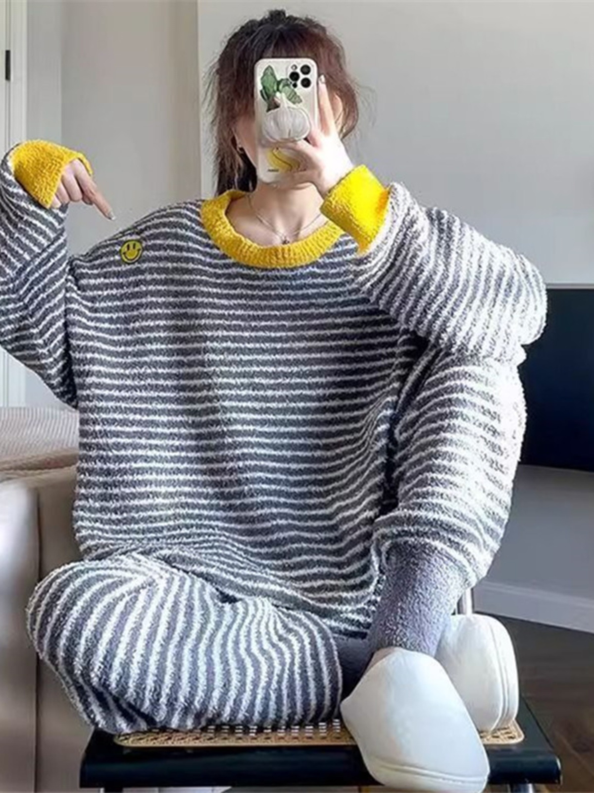 Plus Size Soft Coral Fleece Pajamas Women's Winter Thickened Half Velvet Warm Stripes Home Clothes Set Comfortable Long Sleev...