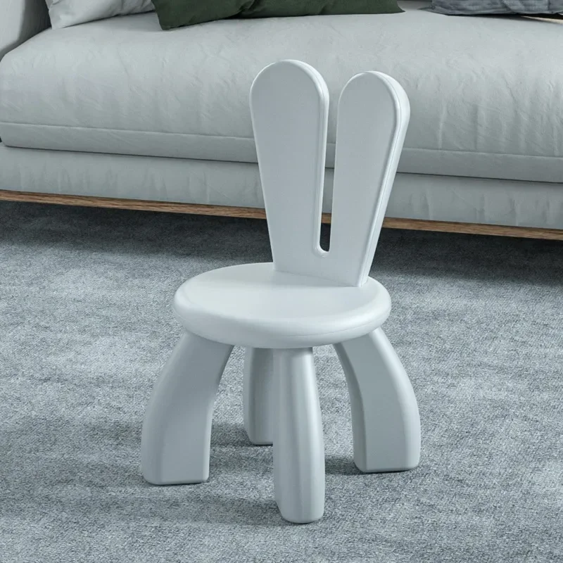 Cadeira infantil de desenho animado com encosto, estrutura sólida, banco antiderrapante, seguro e insípido, com almofada para os pés para uso infantil