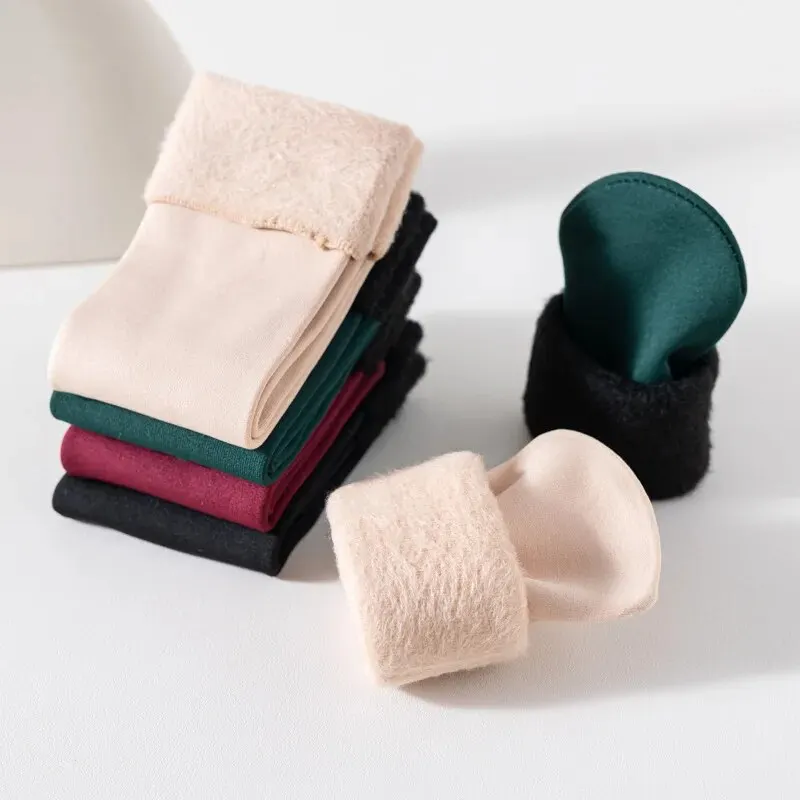 Calcetines gruesos y cálidos de lana para mujer, medias suaves y cómodas de Color sólido para el suelo del hogar, medias gruesas, botas suaves, calcetines para dormir