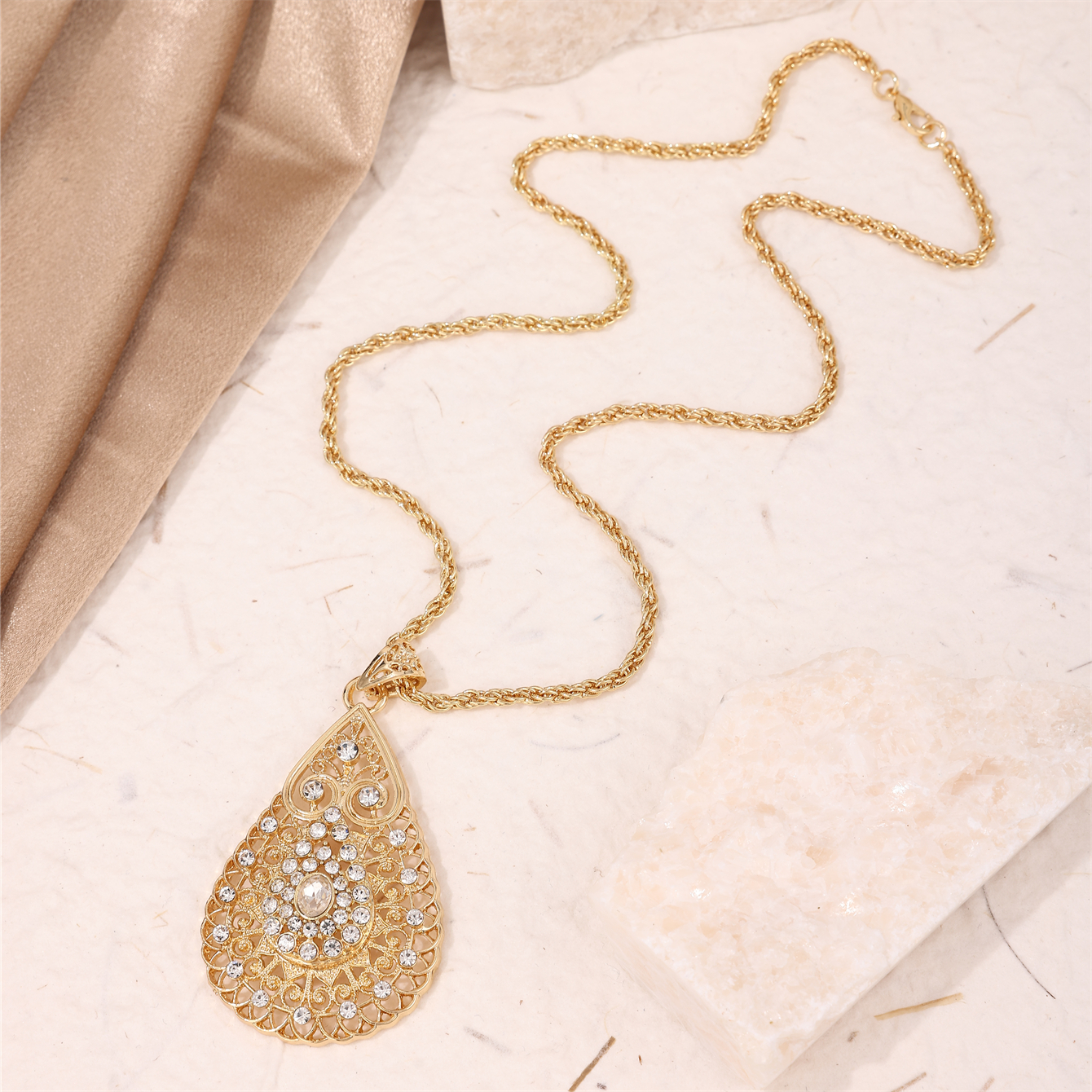 Marok kanis che Braut kette Halskette Wasser tropfen Form Strass Anhänger mittleren Osten Frau Caften Kopf Schmuck