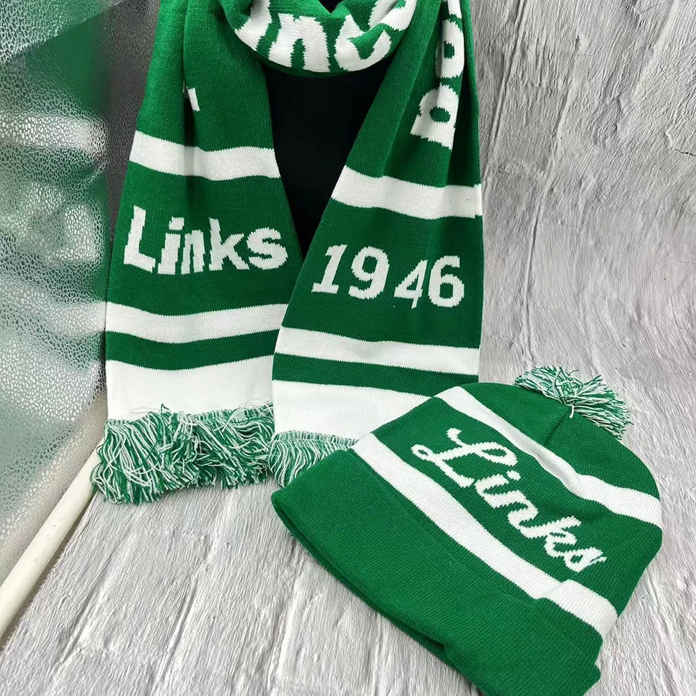LINKS 1946 green and white knitted scarf and hat set