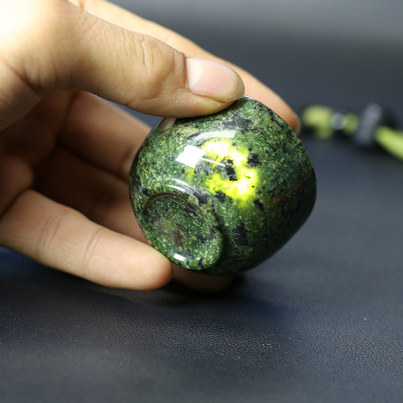 Yao Wangshi Small Straight Tea Cup Wine Cup Personal Cup High Goods Tibetan Jade Magnetic